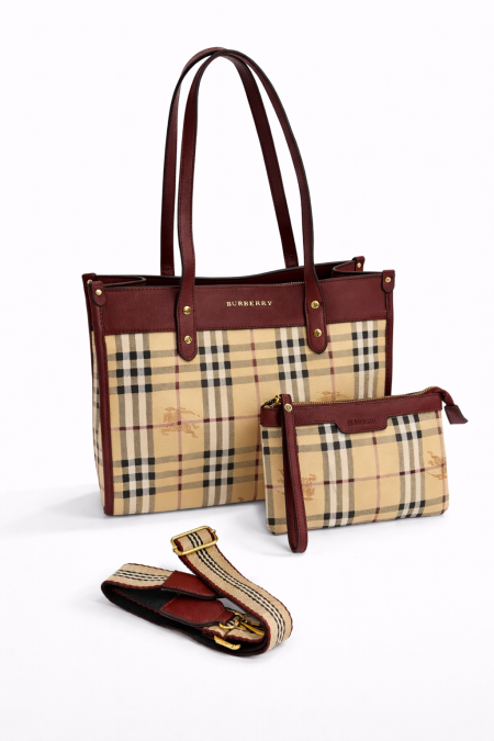 شنتة Burberry vintage tote