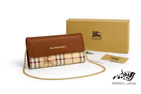 جزدان burberry مع جنزير